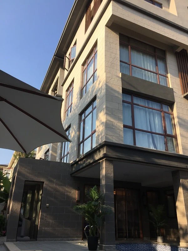 Phomi MCM Modified Clay Econic Clay Slate Stone Villa Project