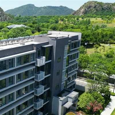 Brící Tíleanna Solúbtha Phomi Do Facade