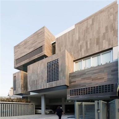 Painéil Uasteorainn Adhmaid